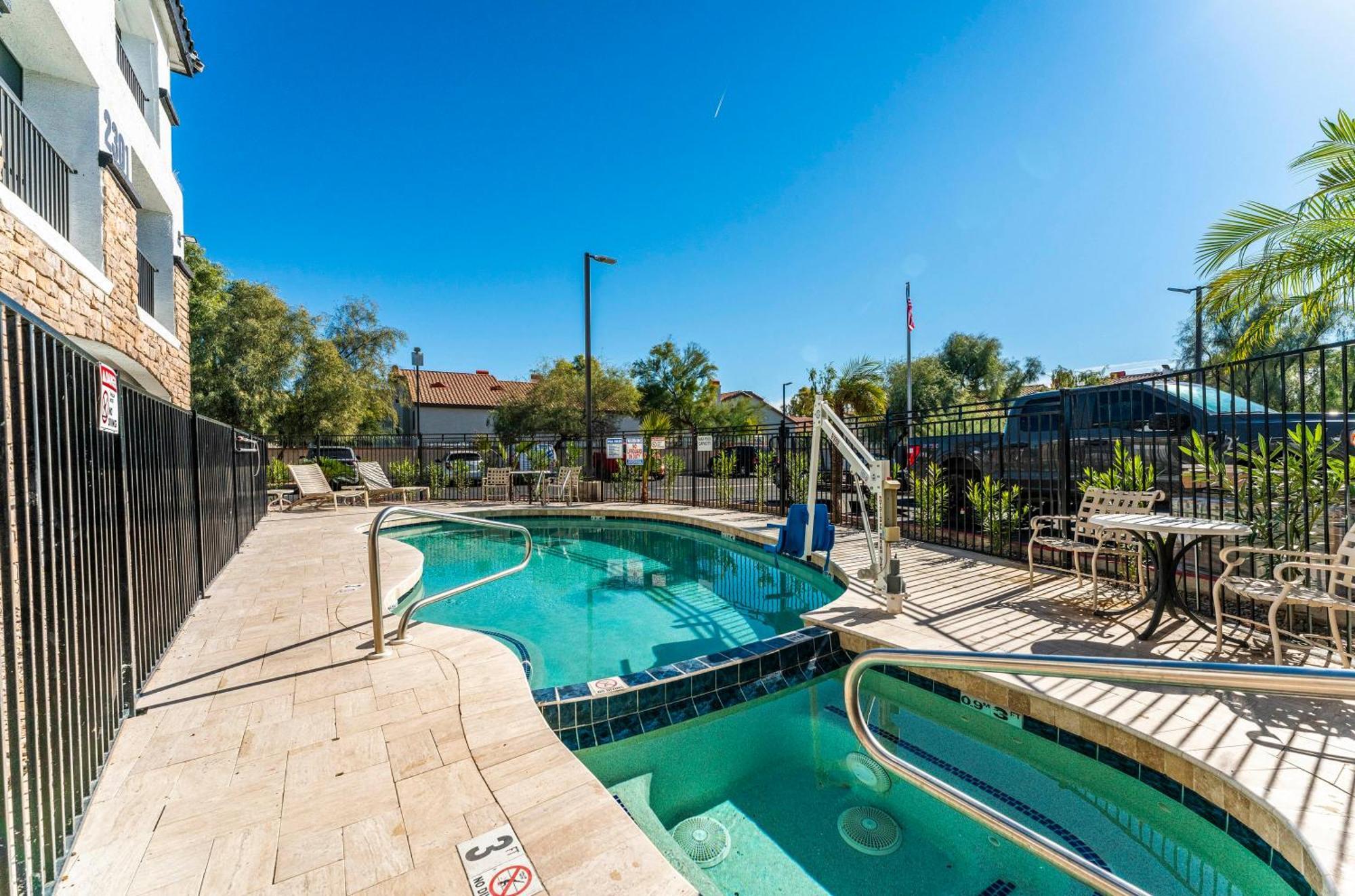 Tempe Promo Studio Apartment Екстериор снимка